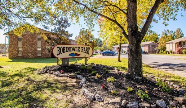 robindale-east-apartments-blytheville-ar-primary-photo robindale-east-apartments-blytheville-ar-primary-photo